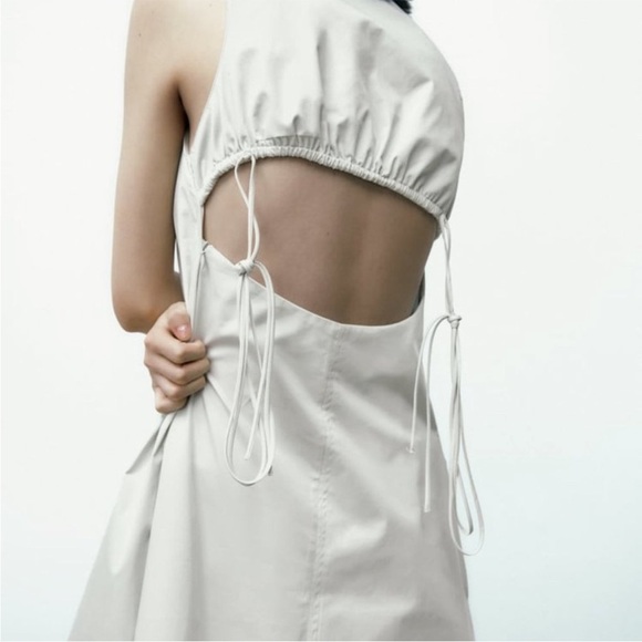 Zara Cut Out Back Lagenlook Dress - Picture 4 of 16